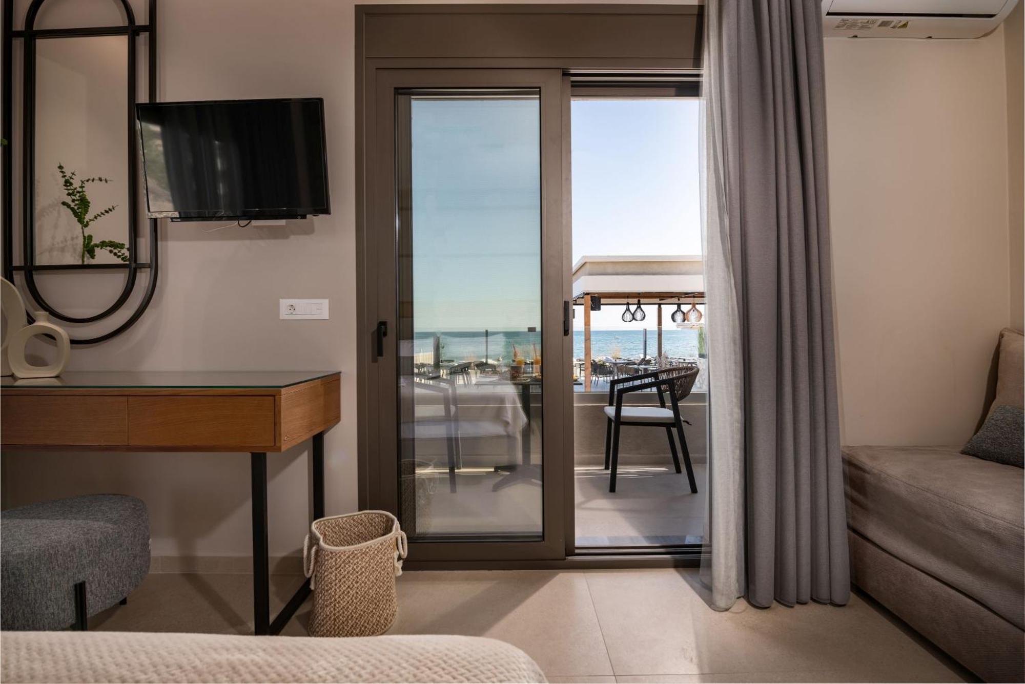Horizon Apartments - Beachfront Luxury, By Zantewize Laganas Buitenkant foto